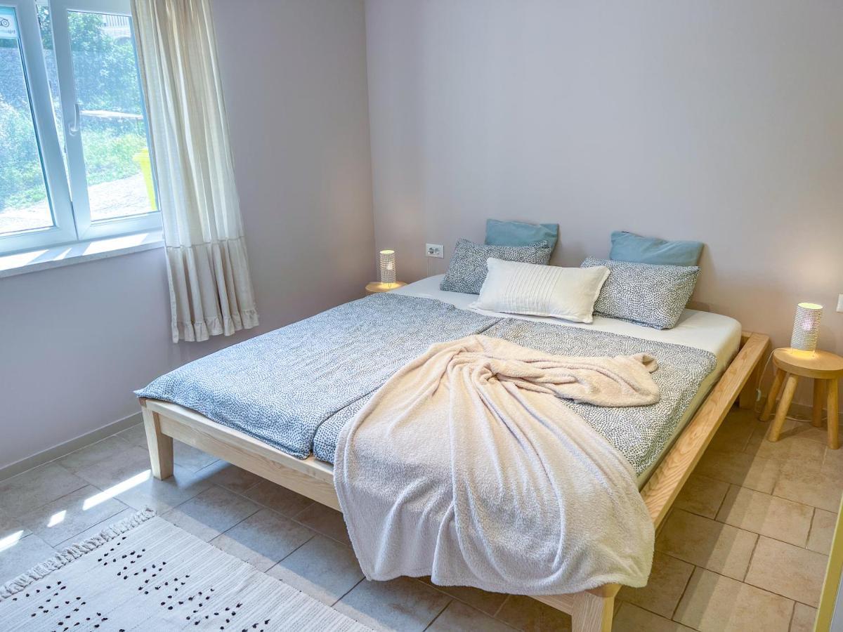 Eco Sunshine Apartma Lumbarda